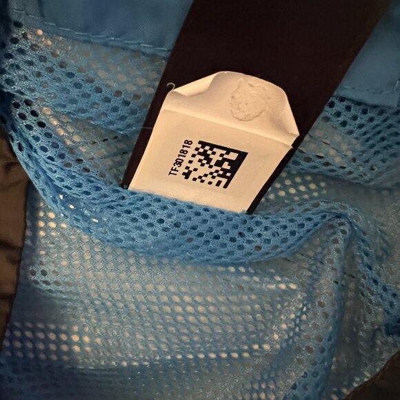 Boys The North Face Dryvent Rain Jacket sz M 10/12 - Picture 7 of 8